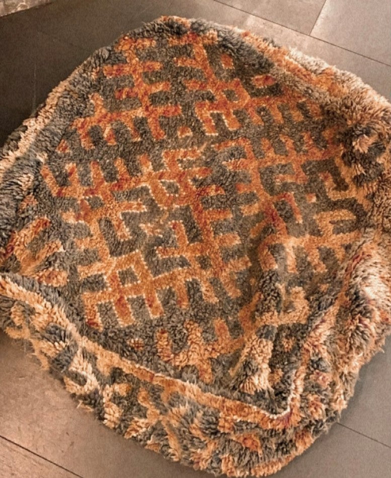 POUF MAROCAIN, POUF BERBÈRE, BÉNI OUARAIN, POUF EN LAINE, POUF ORIENTAL