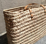 PANIER EN OSIER ET ANSES, PANIER MAROCAIN, PANIER À ANSES EN CUIR LONGUES, PANIER ARTISANAL, PANIER DE PLAGE, PANIÈRE, ARTISANAT MAROCAIN, 